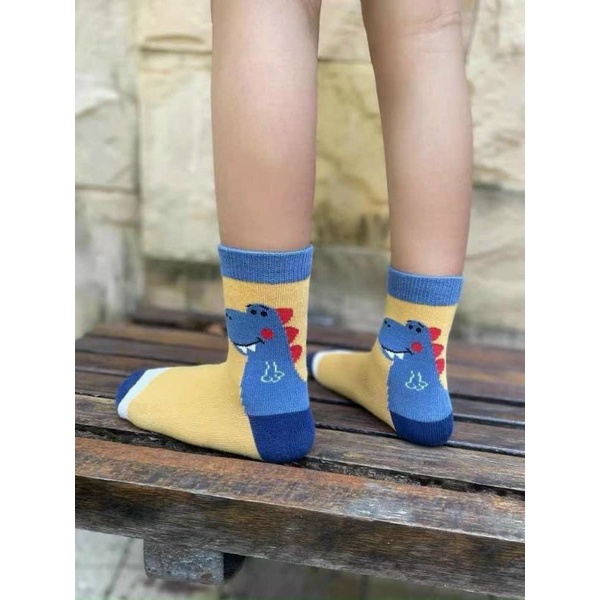 Set TẤT KHỦNG LONG KẺ cao cổ mềm, giữ ấm chân cho bé 3-8 tuổi - LABI KID