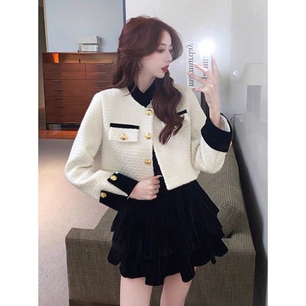 Áo khoác dạ nữ dáng croptop, cổ trụ 2 lớp phong cách Hàn Quốc- có đệm vai