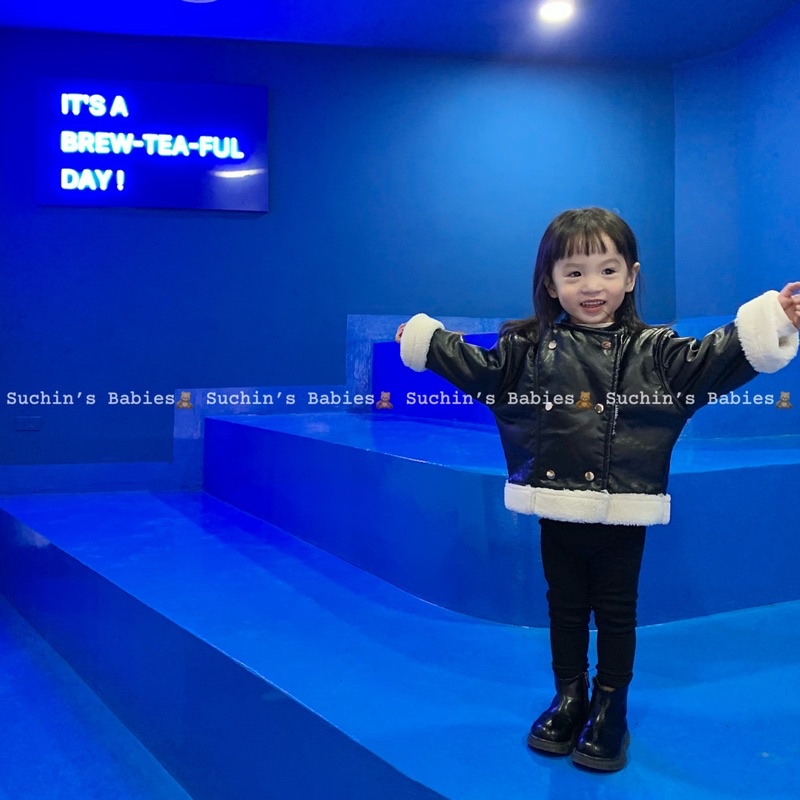 Áo khoác da lót bông ấm cho bé Suchin