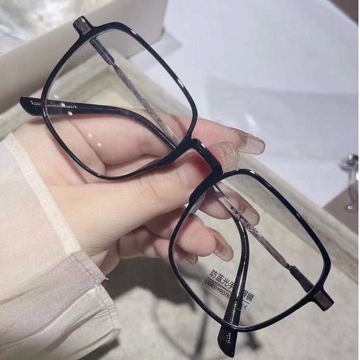 Mắt kính cận thị form lớn cho nam và nữ đủ độ từ 0-4.0 độ phong cách mới 2022 - mã z2055
