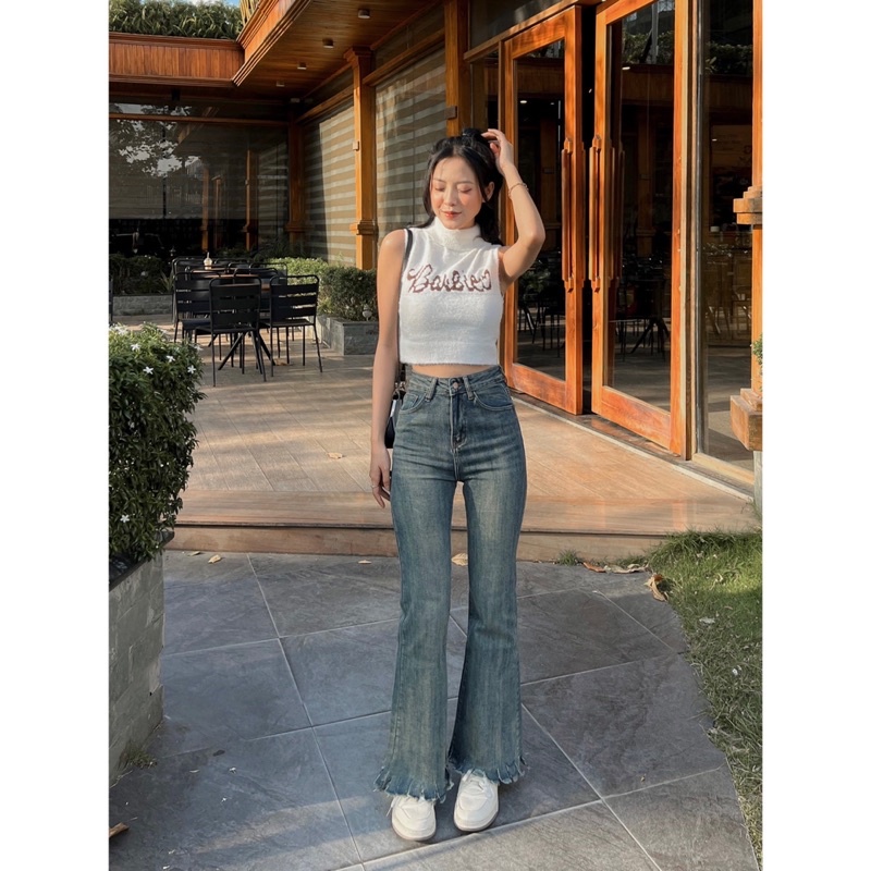 Quần jean loe - 8311 - lai cắt tua rua