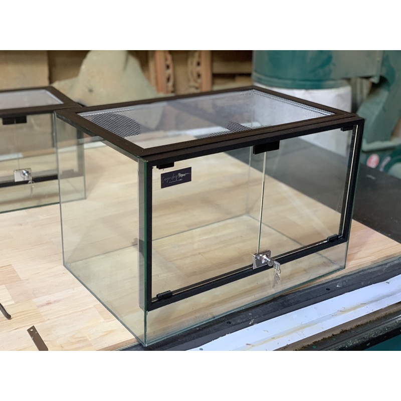 Chuồng,Lồng Bò Sát Kính 60 40 40