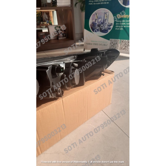 Đèn pha Kia Cerato, Kia Forte trắng 2008