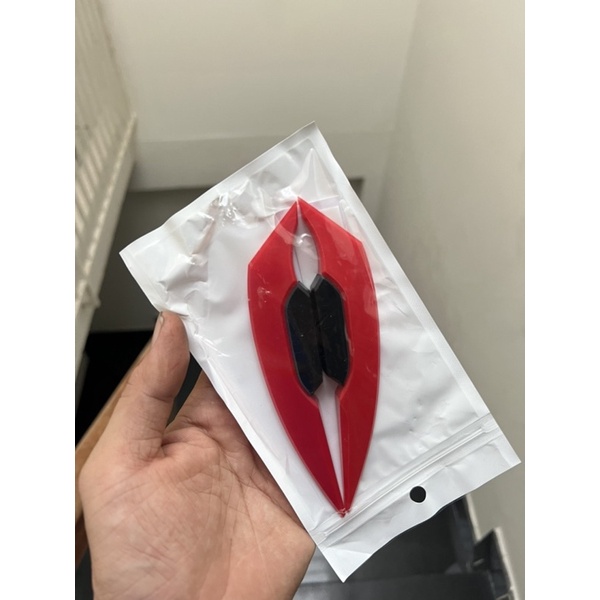 mèo cào móng monter v2 dán xe máy