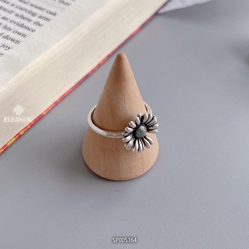 Nhẫn nữ bạc 925 Eleanor Accessories hình bông cúc phụ kiện trang sức 5164