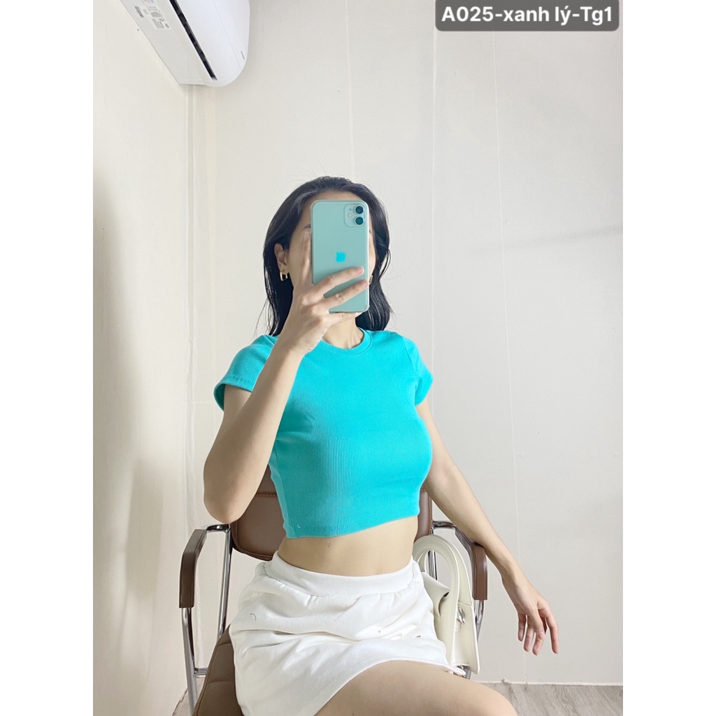 Áo Croptop Tay Ngắn A025