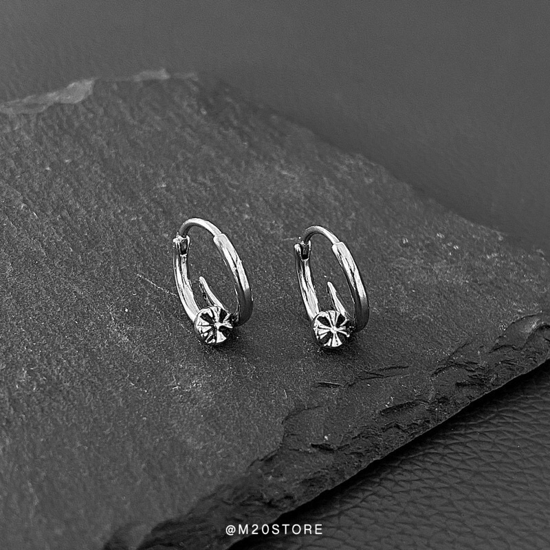 Bông Tai Chrome Heart Thép Titan Chống Gỉ, Khuyên Tai Unisex M20store Phong Cách Dễ Phối Bền Đẹp