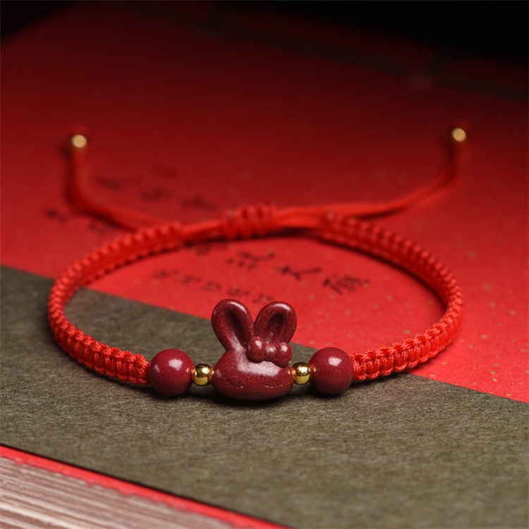 Vòng Đeo Tay Cinnabar Năm Con Thỏ Bện Dây Đỏ Tai Sui Giữ Hòa Bình Dễ Phối Đồ Cho Nữ