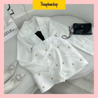 Set áo blazer trắng + áo ống + váy đính hoa đắp chéo