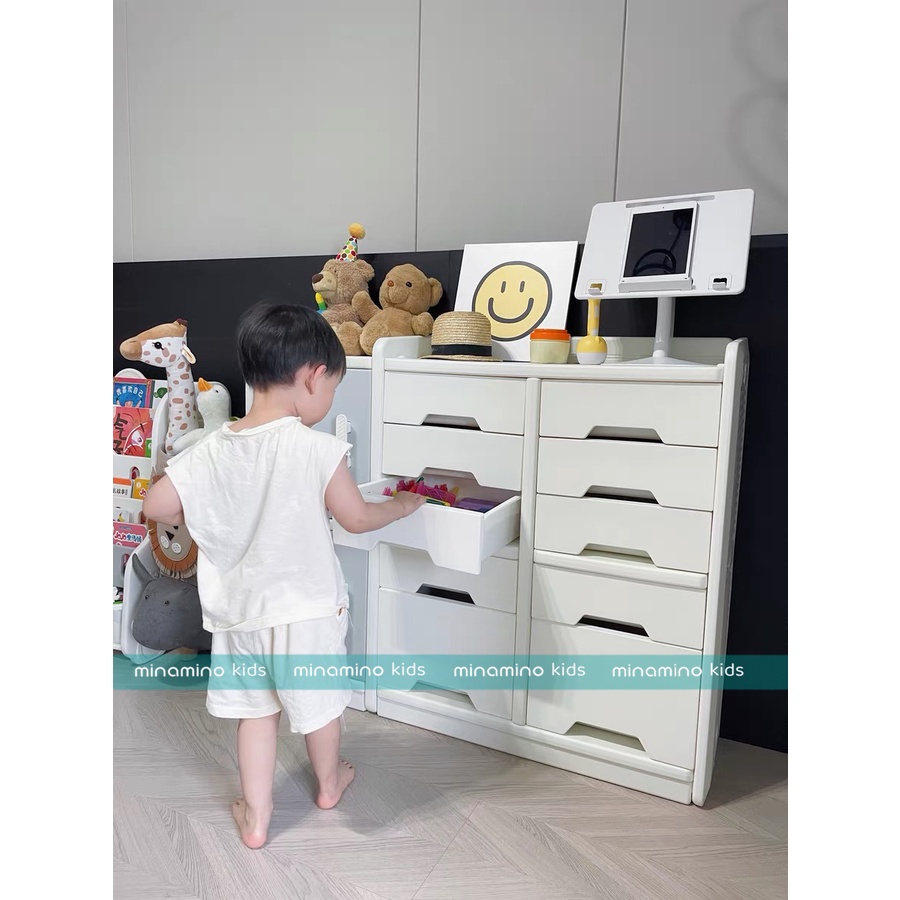Tủ đồ chơi đa năng cho bé Minamino thiết kế mới 12 hộc, nhựa nguyên sinh cao cấp, chắc chắn cho phòng bé