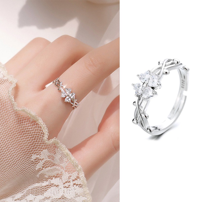 Nhẫn kim loại họa tiết cỏ bốn lá xinh xắn cho nữ