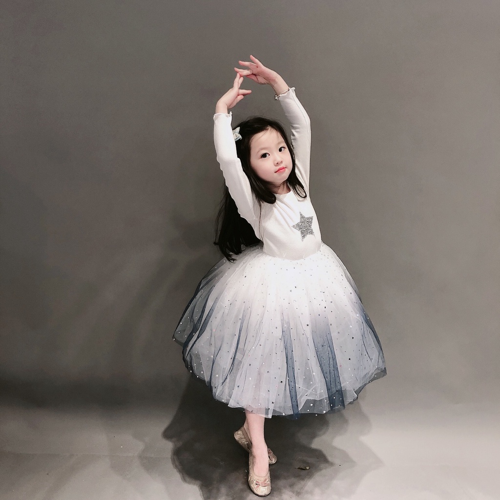 Váy Công Chúa Dài Tay Cho Bé Gái - Váy Xòe Đính Sao