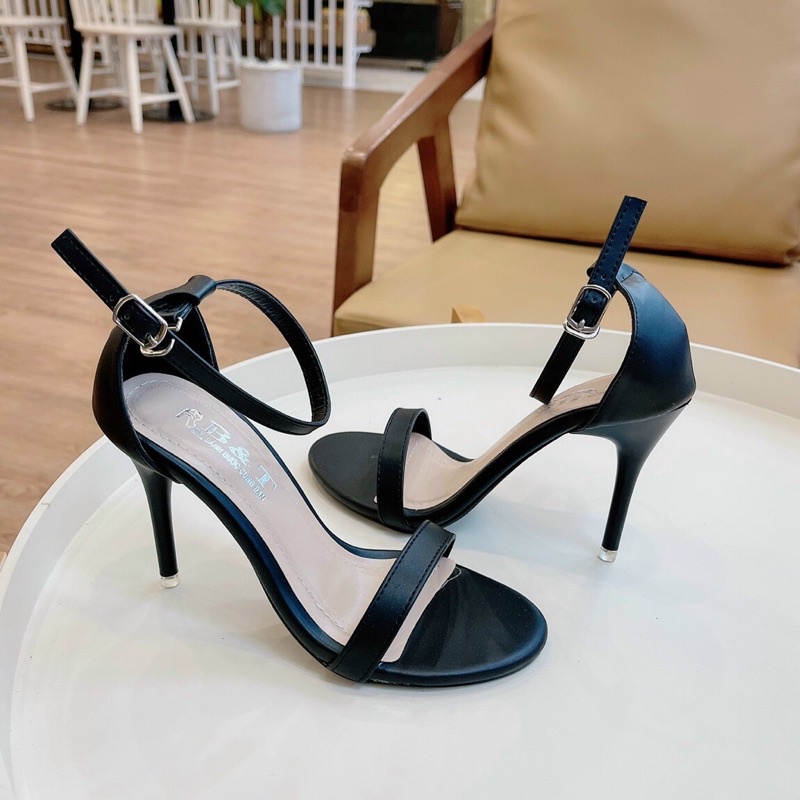 Giày Cao Gót Nhọn Quai Ngang Trơn Cao 9 Phân Bích Gót Dây Cài Nữ