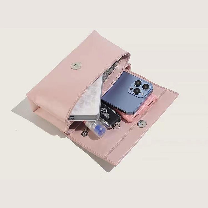 Mischa Túi Xách Da PU Màu Trơn Phối Dây Xích Dễ Phối Đồ Thời Trang Cao Cấp