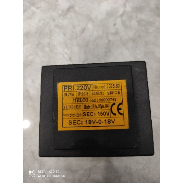 Biến áp đúc Italy. 220v ra 150 , 18v-0- 18v