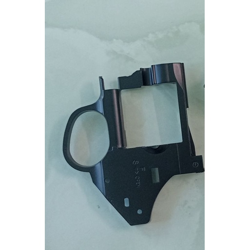 Khung nắp ghép  kim loại