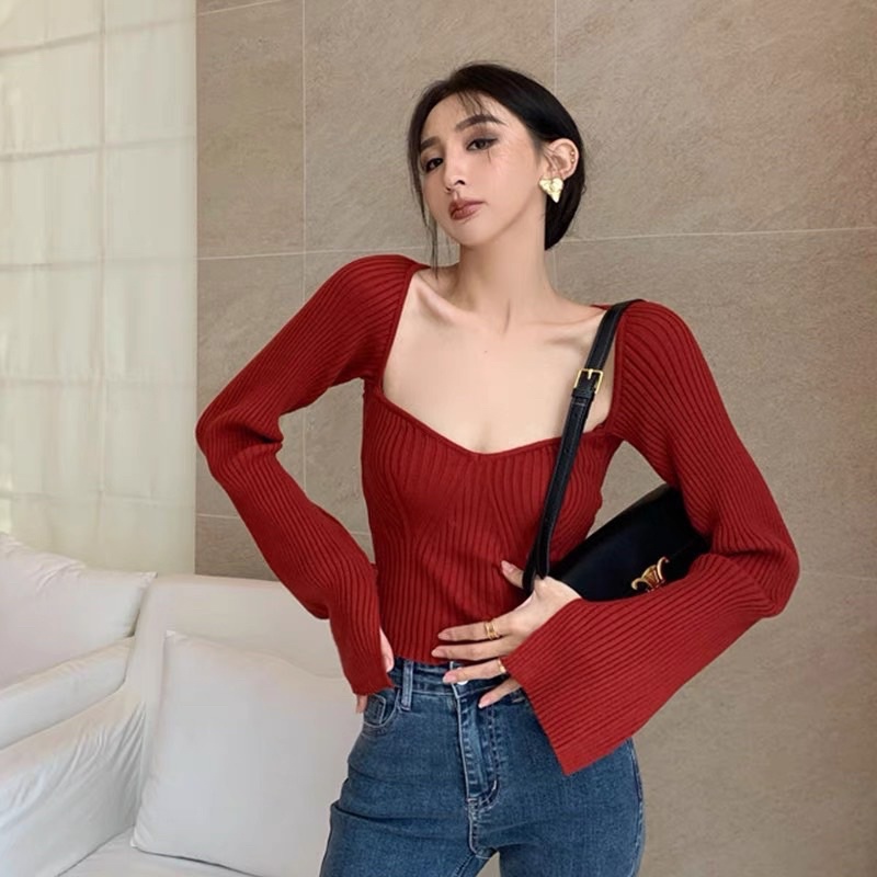 Áo Len Tăm Croptop Cổ Vuông Tay Dài Ống Loe CC052