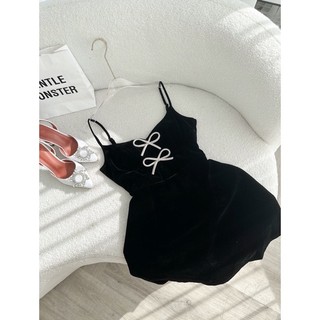 ĐẦM BODY ĐEN ĐÍNH ĐÁ 2 DÂY