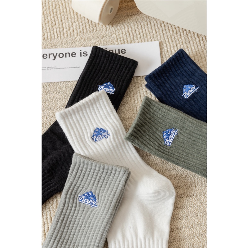 Tất nam nữ thêu MOUNT TROREY