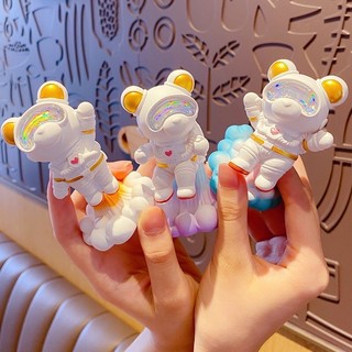 Mô hình nhân vật phi hành gia