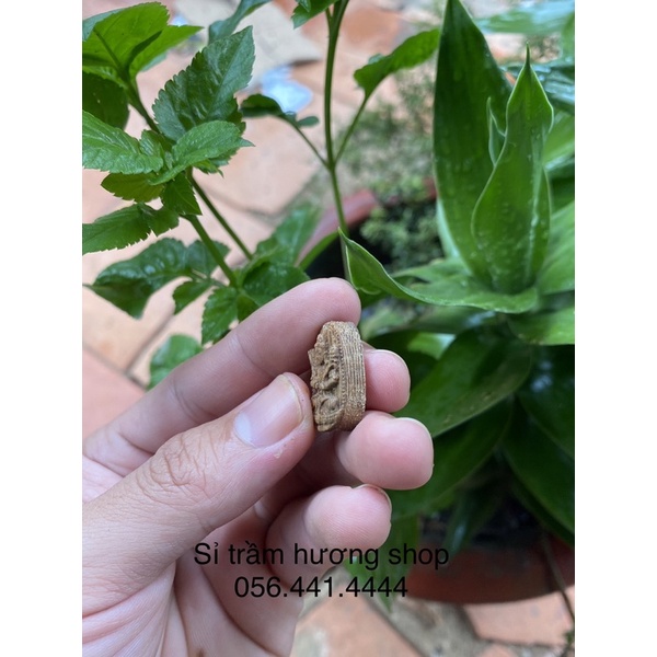Charm Hư Không Tạng Bồ Tát trầm hương tốc