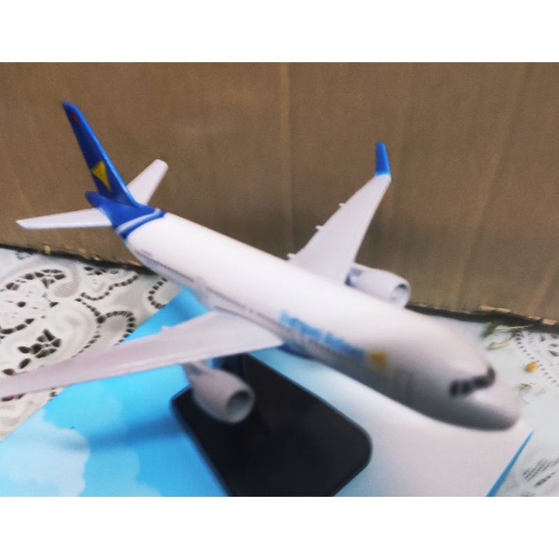 Mô hình máy bay VIETTRAVEL AIRLINES 16CM