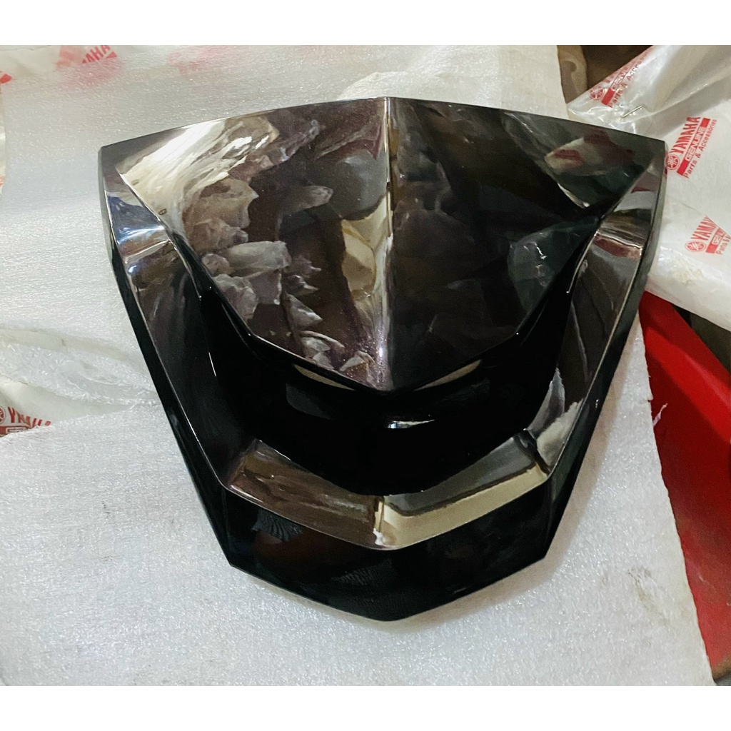 Mào Mão Ốp Tay Lái TRước Yamaha Luvias Chính Hãng
