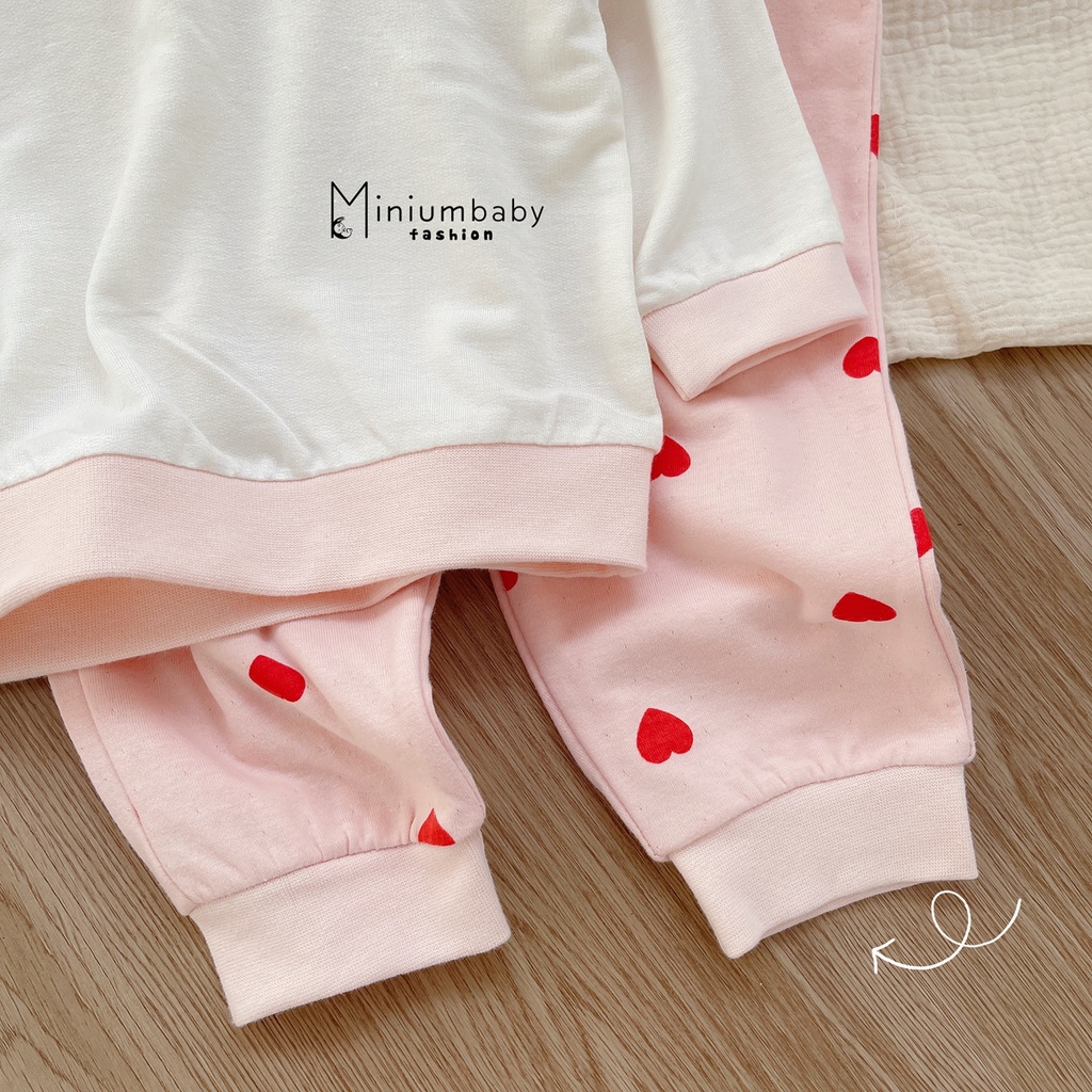 Set bộ đồ dài tay basic thu đông thêu chữ cho bé gái MiniumBaby, quần áo trẻ em cotton dài tay SB1369