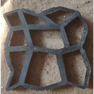 Khuôn tạo hình bê tông sân vườn 43x43x4cm