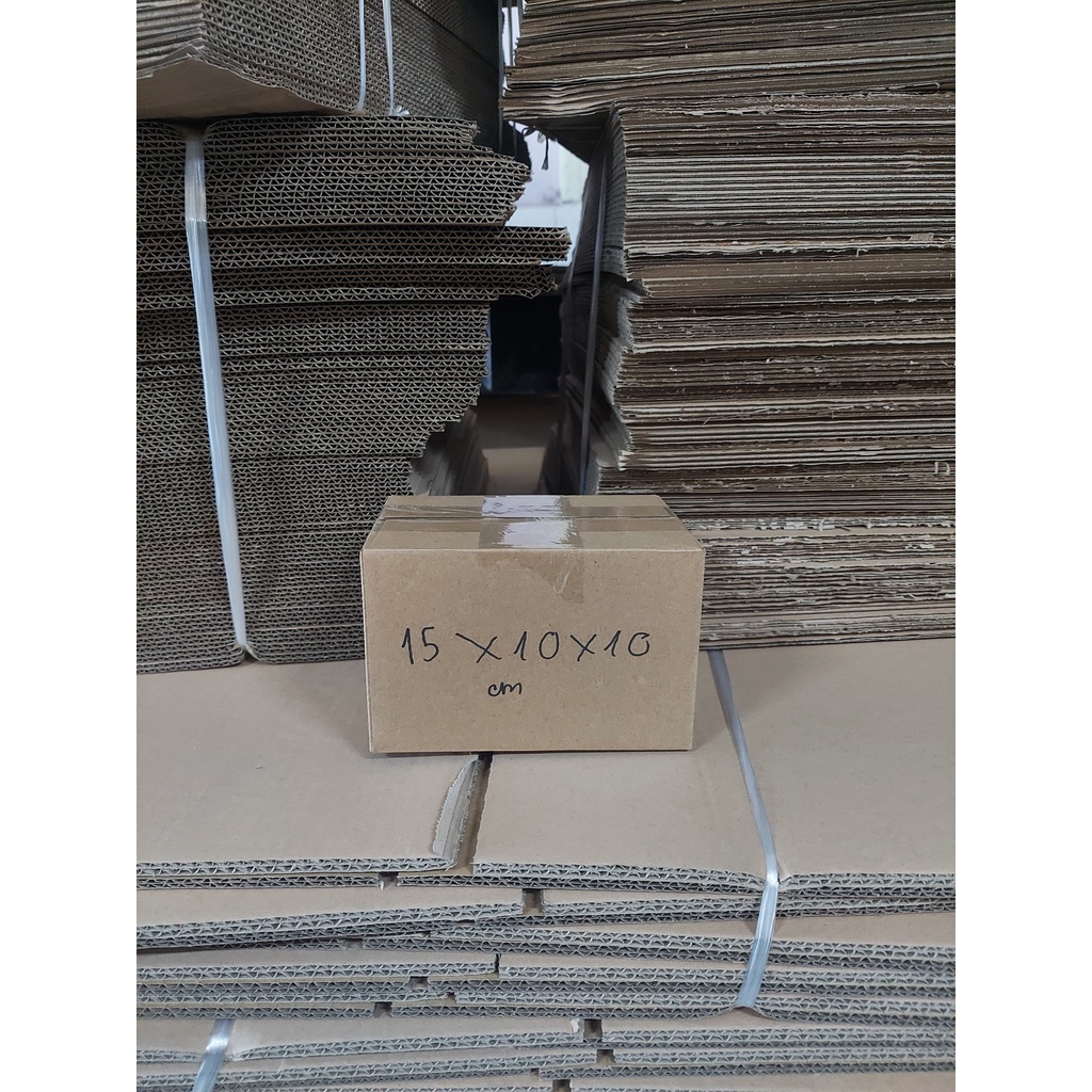 Thùng carton size 15x10x10 cm , hộp đóng hàng.