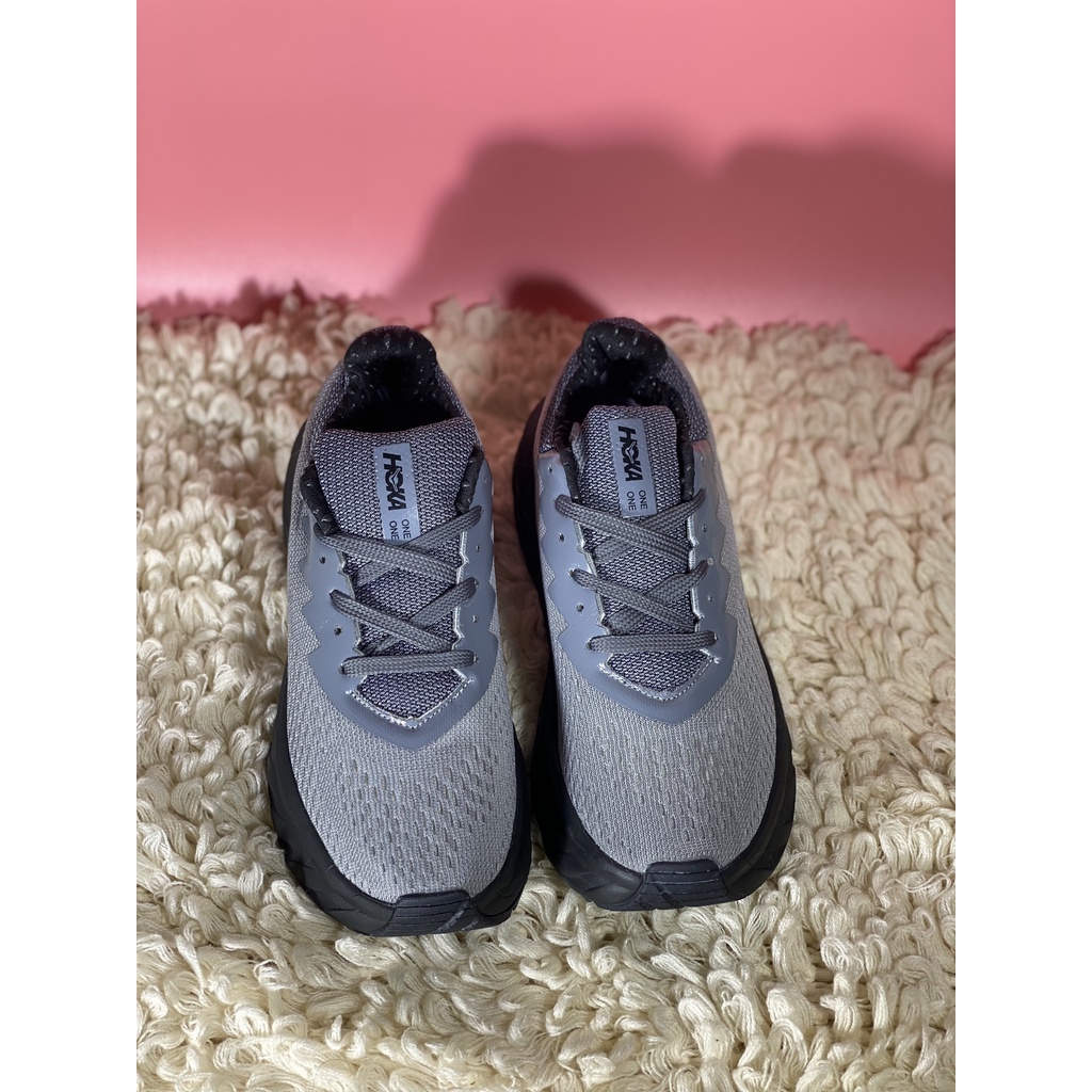 Giày Thể Thao HOKA Màu Xám đế đen ( Bền, Nhẹ, Đẹp, Êm Chân ) Giay Tập Gym Dành Cho Cả Nam Và Nữ