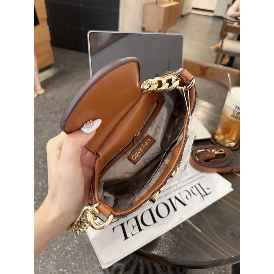 Túi Xách Nữ Kẹp Nách Thời Trang - Túi Đeo Vai, Túi Đeo Chéo Phối Dây Xích Trẻ Trung, Cá Tính