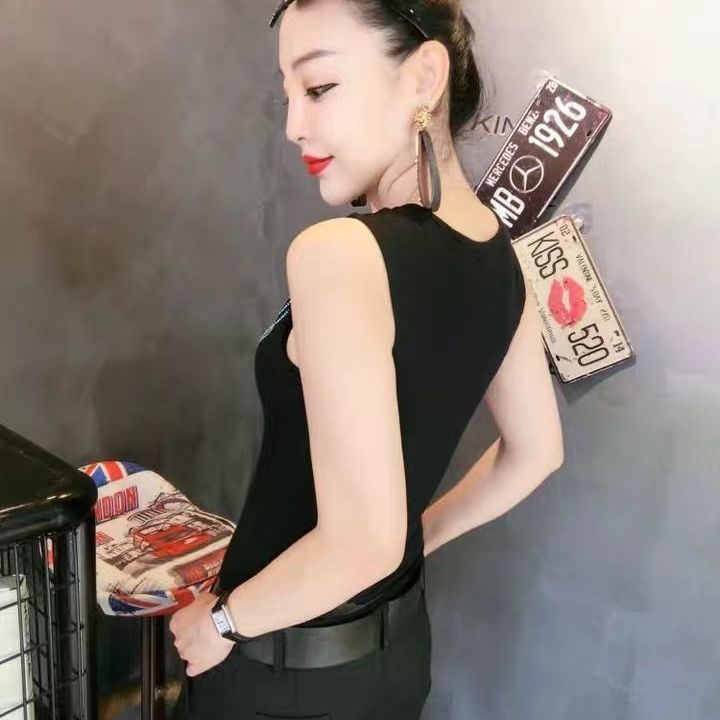 Áo Dệt Kim Sát Nách Cổ Chữ V Đính Kim Cương Giả Thời Trang Mùa Hè Cho Nữ 45%