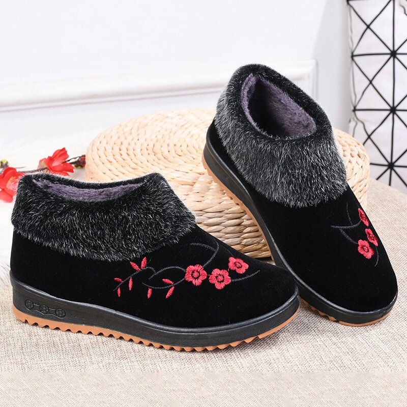 Giày nhung lót lông siêu ấm cho người trung niên các bà các mẹ