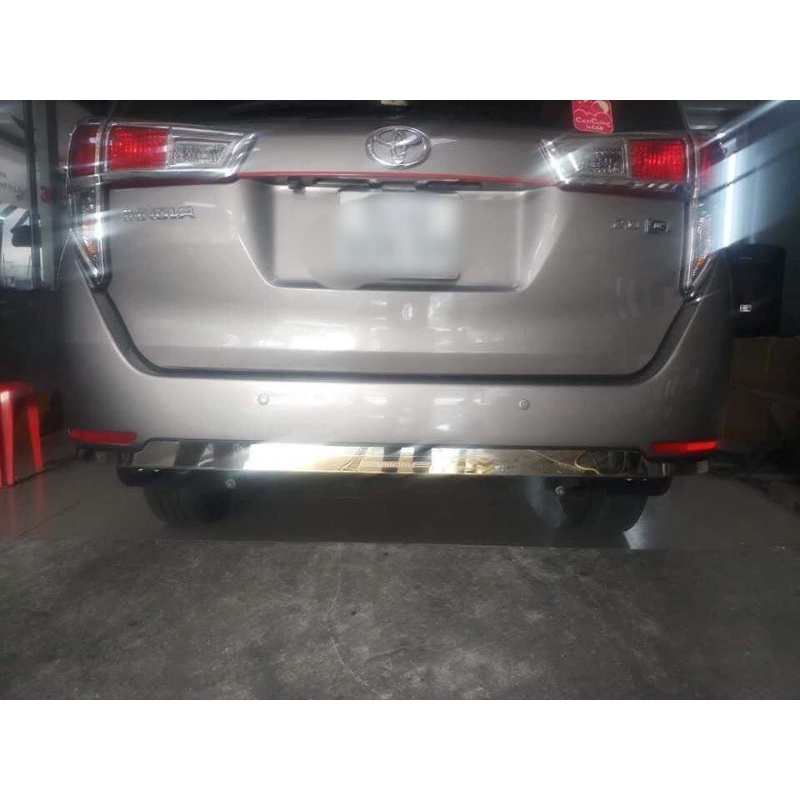 Cản sau inox Innova 2006-2022 inox tấm