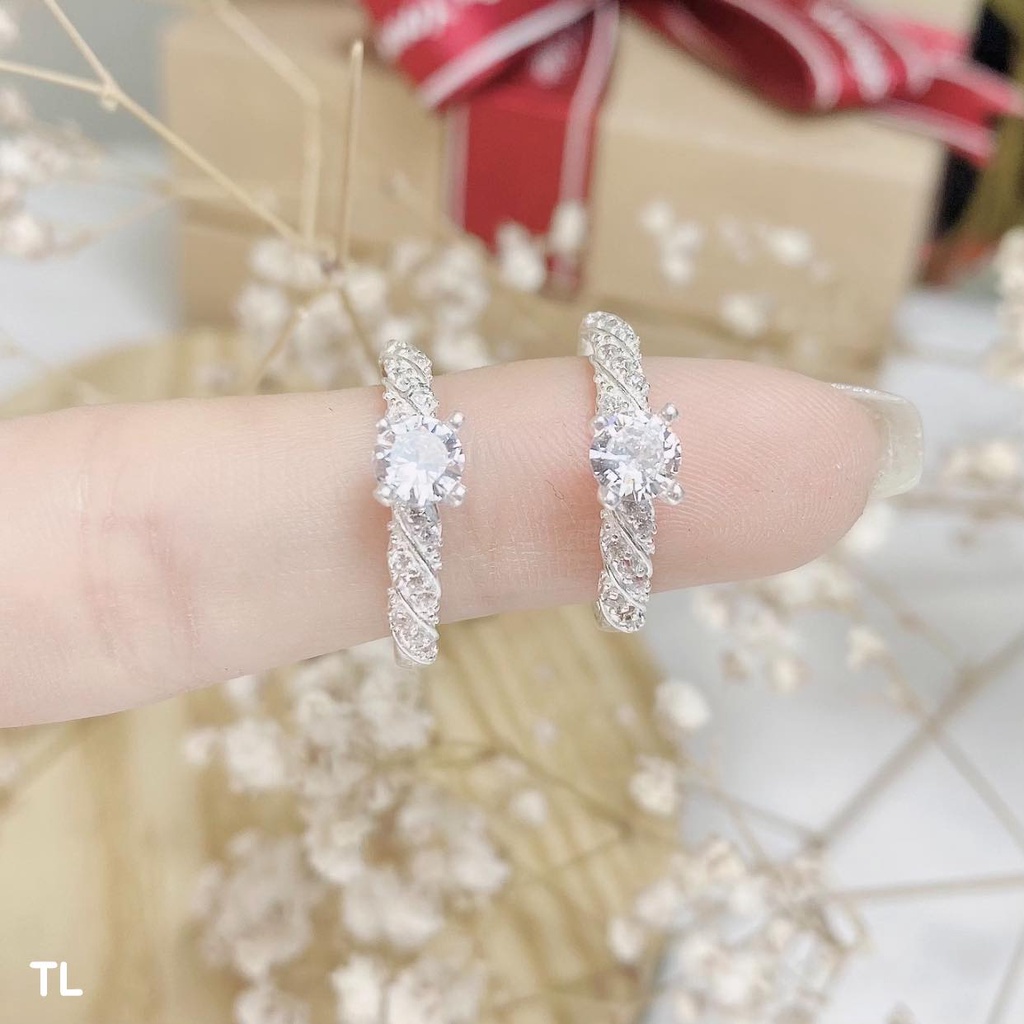 Nhẫn nữ đính đá, nhẫn bạc ta,