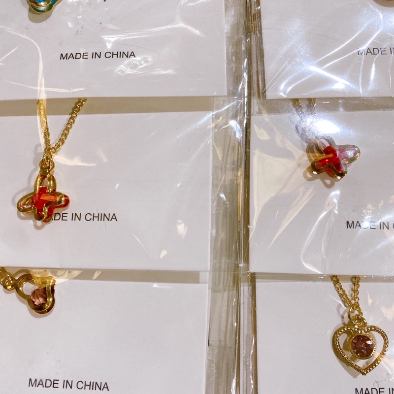 Vỉ 24 chiếc dây truyền loại siêu đẹp