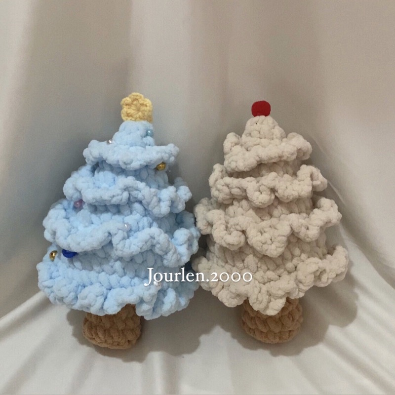 CÂY THÔNG LEN TRANG TRÍ NOEL