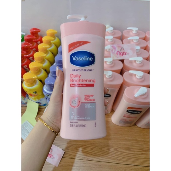 Dưỡng thể vaseline 725ml
