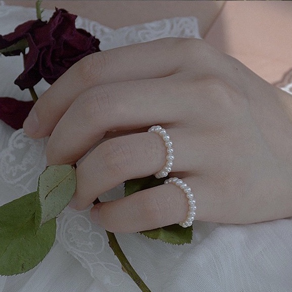 Nhẫn đeo tay LISA KIM trai nước ngọt size 3 li màu trắng