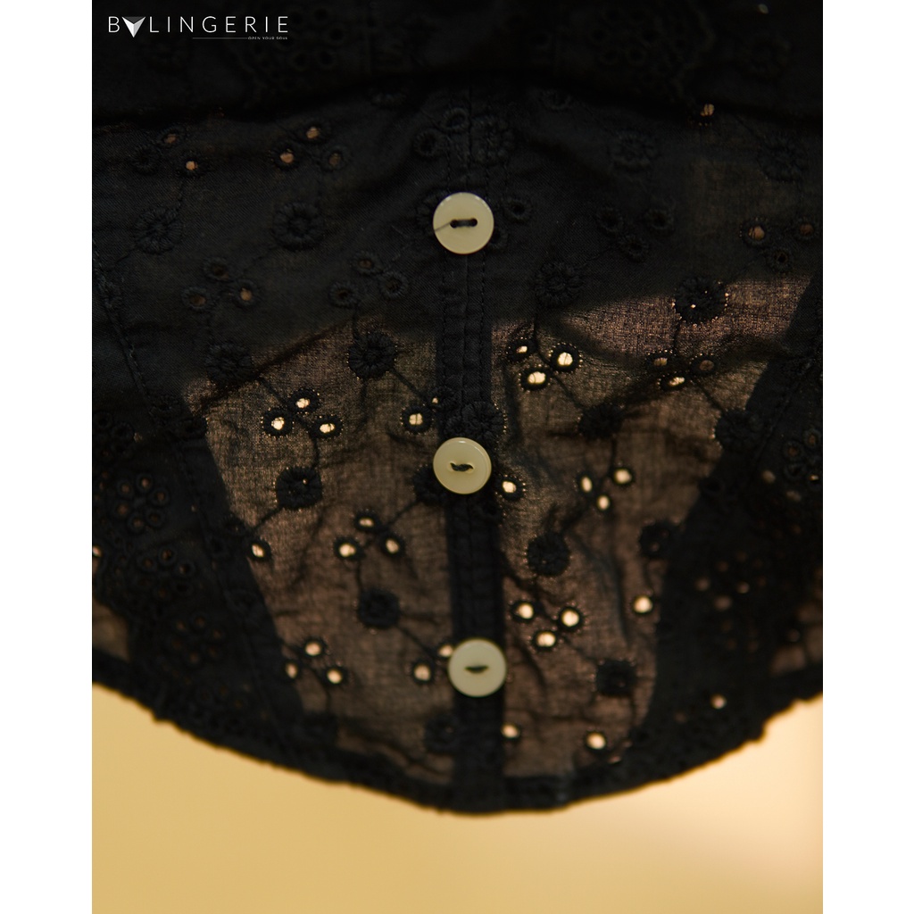 Áo lót corset ren nữ BY LINGERIE màu trắng và đen không gọng mút mỏng B331