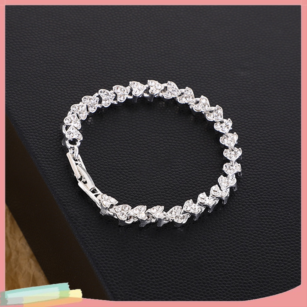 Vòng Tay Nữ Đính Pha Lê Giả Hình Trái Tim Lấp Lánh Dễ Phối Đồ Thời Trang