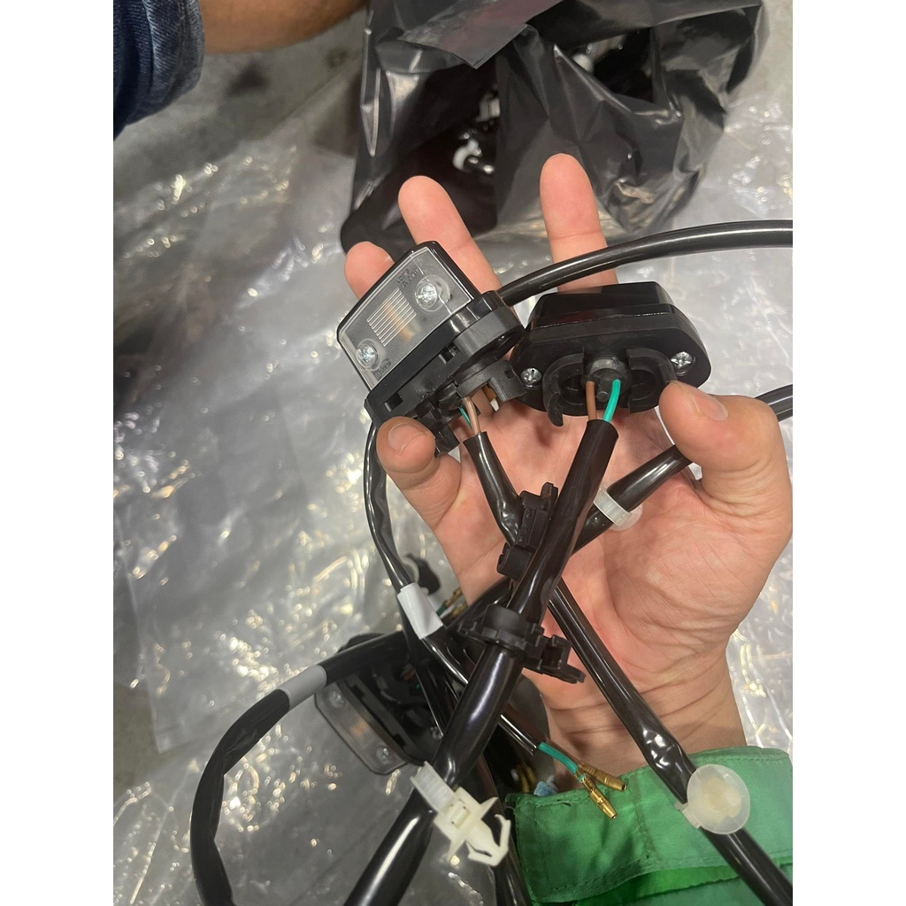 Đèn soi biển số winner winnerXx