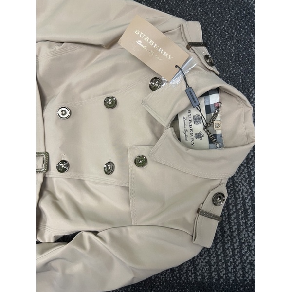 Áo khoác măng tô bbr kaki dáng ngắn QCCC