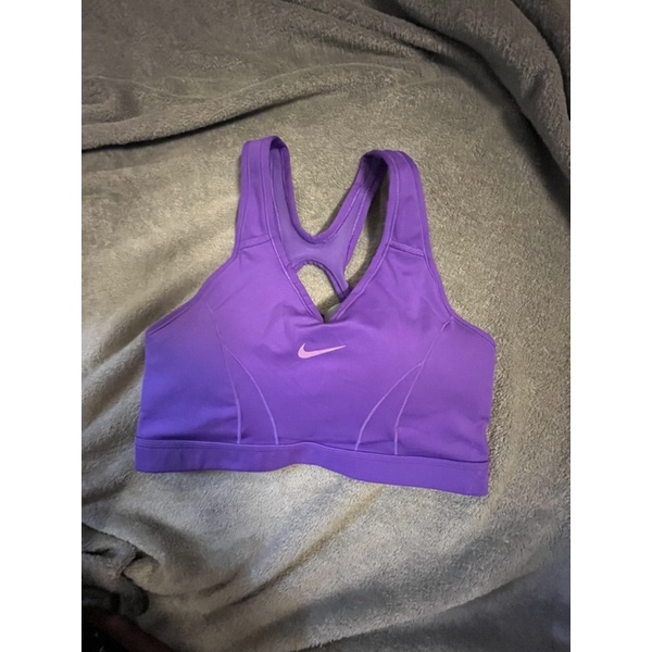 Áo thể thao bra Nike chính hãng đã qua sử dụng size L