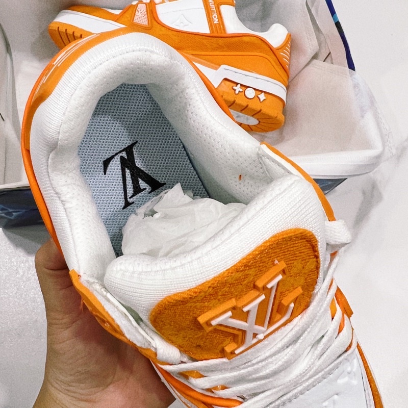 Giầy đón Tết 2023 màu cam LV, giầy size 36-43 nam nữ Chickenb Fullbox