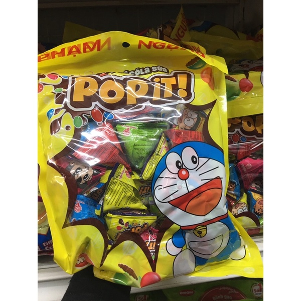 Kẹo POPIT Doraemon tam giác gói 212g