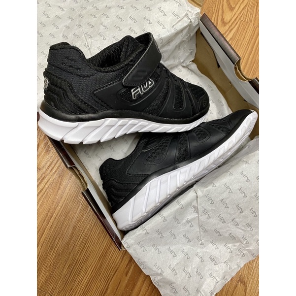 Size 32  Giày Fi-là bé trai