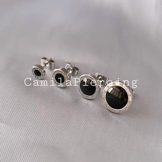 khuyên tai mặt tròn đá đen