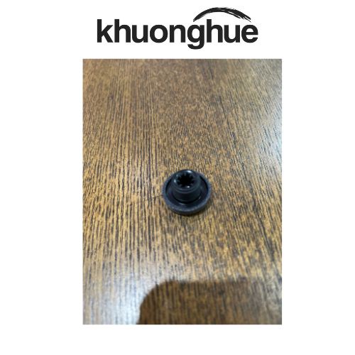 Nút vô lăng nhỏ, vít nắp xả màu xám xe Exciter 135cc chính hãng Yamaha